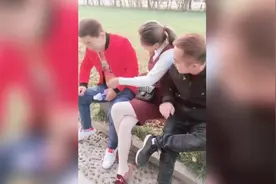 美女问2个男的3减8等于多少，答对的带走！没结婚千万不要看！