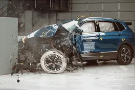 实拍，大众途观L最新碰撞测试！64公里/小时撞避障，获得优秀评价视频封面