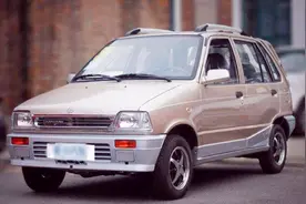 国产车终于迎来的最低价，众泰江南TT起售1万，谁还买比亚迪的FO