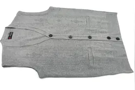 马甲背心最实用的收纳方法，很多人见过但是不会叠，其实很简单