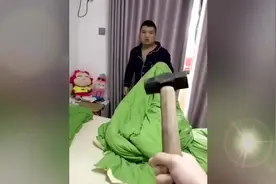 男女朋友间的恶搞，个个搞笑，我都笑翻了「转载」