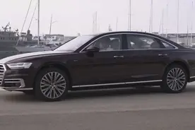 新款奥迪A8配置功能实测，主动安全技术好厉害！