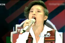 龚琳娜演唱神曲《忐忑》现场版，年少不知龚琳娜，听懂已是神经病视频封面