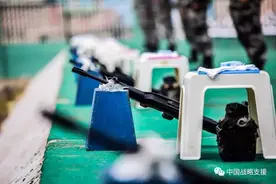 射击考核现场直击，让子弹飞一会儿……图片