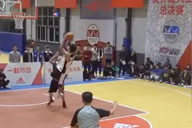 卡巴斯基一血干掉烧烤哥五血 一人撑起一队视频封面