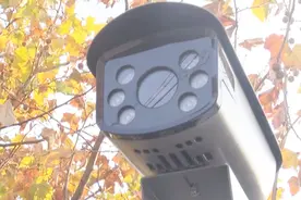 厉害，厉害！公安人脸识别摄像头真管用，犯罪分子无处容身视频封面