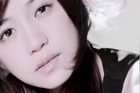 华语影视女演员、流行乐歌手陈妍希演唱《方向》歌曲MV