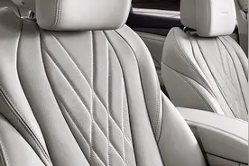 别克最高端的轿车，光座椅就让人不得不服，30万直指BBA！视频封面