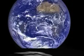 天狼星地面模拟宇宙飞船船员“飞抵”月球轨道图片