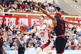 广西威壮队主场落户玉林首场友谊赛昨晚上演图片