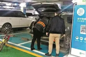 代驾市场繁华背后隐忧颇多：司机自备神器操纵价格图片