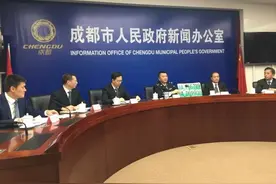 成都新能源车牌居然有这么多优惠，你知道吗？图片