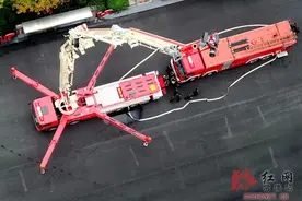 常德最强消防车：80米水炮射程 360度任意调整臂架图片