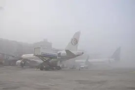 双流机场东跑道恢复运行 预计今晚6点航班才能基本恢复正点图片