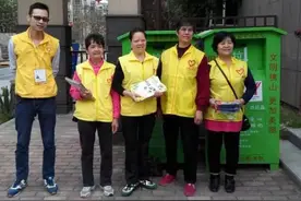 高明街坊，用不上的旧衣服可以送到这里来！图片