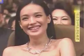 曾志伟问刘德华到底懂不懂生孩子，刘德华佯装生气，台下嘉宾大笑