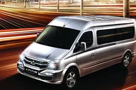 55万就可买到的国产房车:大通豪华房车v80值吗？图片