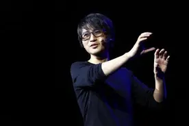 韩寒确定执导电影《三重门》，三重门指的到底是哪三重？图片