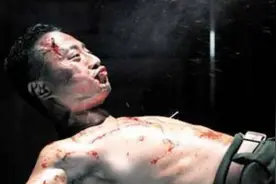 这种惨无人道的酷刑叫灸刑。人类在摧残虐杀同类方面是有天赋的！