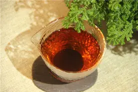 喝普洱茶熟茶后喉咙为什么会干燥？图片