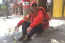 抗癌勇士徒步从昆明走到贵州 感叹贵州好风光图片