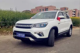 美女司机买 16款长安CS75自动精英版 就是因为漂亮图片