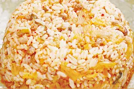 辣白菜炒饭 韩式炒饭 三碗不过岗图片