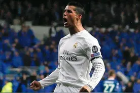 这一夜，请叫他球王！齐达内第一时间送出跪舔！图片