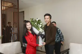 “新好男人”邓超只给自己60分 挑战自我想演清纯爱情图片