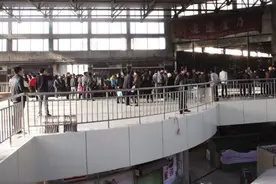 嘉峪关：记忆中的“圈楼”图片