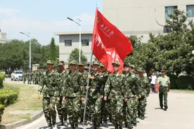 国防生的终点起点轮回图片