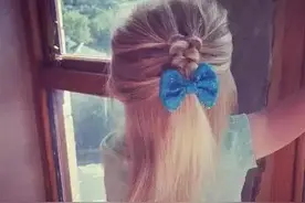 把女儿的头发扎成这样，太漂亮了！图片