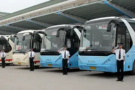 上虞区开展打击非法客运专项行动图片