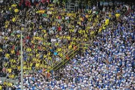 鲁尔德比死敌相见寸土不让 多特盼双杀沙尔克04图片