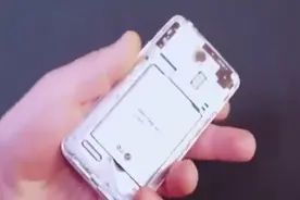 生活窍门：手机没电了怎么办？只需一招秒开机，还能打电话视频封面