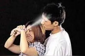 防狼喷雾禁入地铁 带警用警徽标识需上缴处理图片