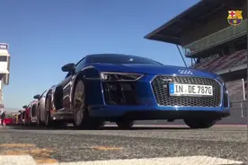 数辆豪车赛道静待巴萨众将来发车？这些豪车=几个登贝莱？视频封面