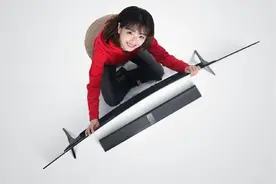 电视，为什么现在流行“弯的”？图片