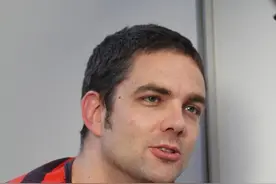 对话瑞士漫画家佩特斯：我与HIV病毒携带者的爱情故事图片