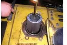 「修机」挖掘机液压油污染了怎么办？图片