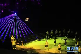 大型山水实景演出《印象武隆》观众超300万人次图片