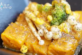 把菌菇和南瓜撮合成一道菜，你不想试试吗？