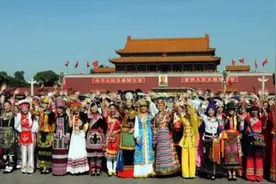 中国坐稳了5000年的世界第一人口，终于要被人超过了视频封面