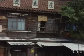 找了很久都不知道这首歌叫什么名字，太好听了