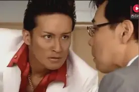 哥哥给妹妹开家长会，气场太强像黑社会，老师都吓瘫了