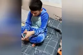 小伙子恶搞女朋友，竟然一百万就把老婆卖了视频封面