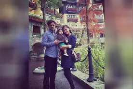 46岁王学兵与31岁妻子生活曝光，女儿很漂亮，儿子在美国出生！视频封面