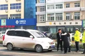 汝州正限行细看俩图表,首次违限予以警告再次违限将罚款扣分图片