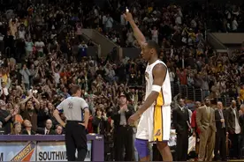 81分屠龙十周年庆典：科比生涯五大得分表演！图片