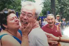 被法国大妈“惦记”的北京大爷图片